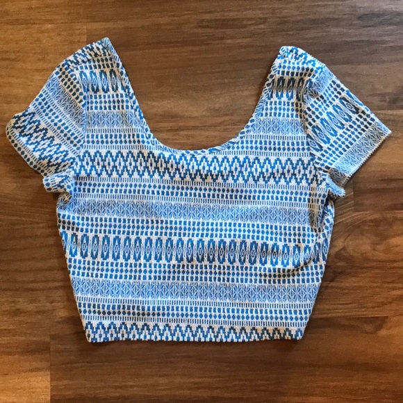 Zara Tops - Crop Top